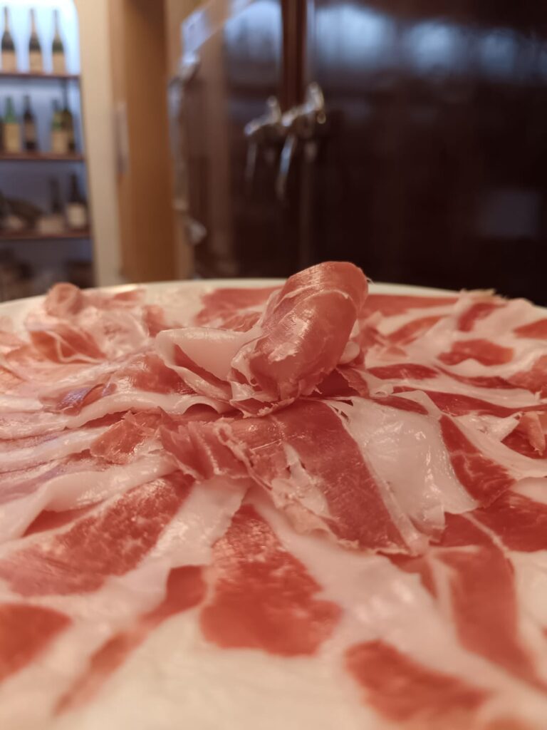plato de jamón